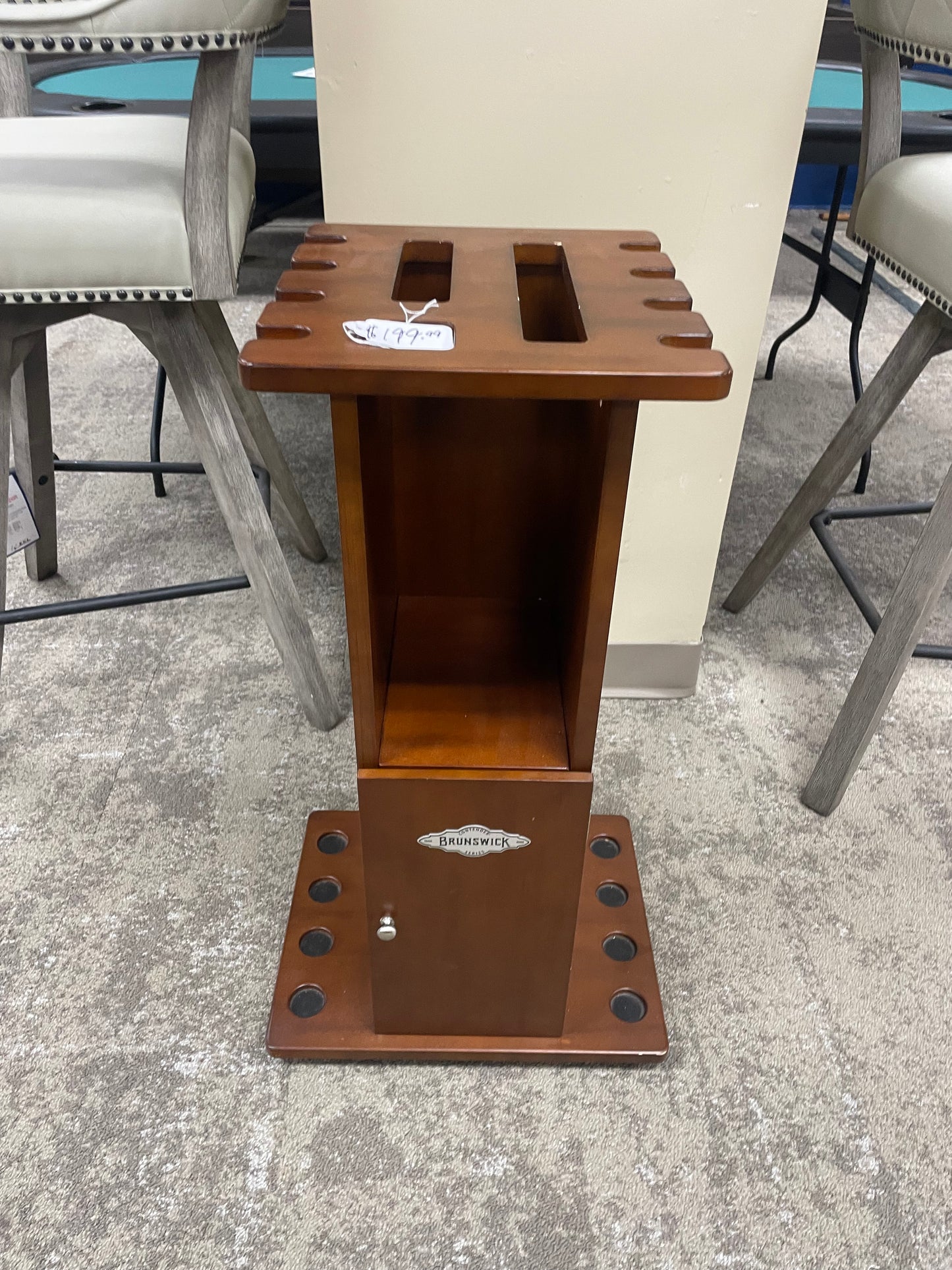 Brunswick pre owned cue rack
