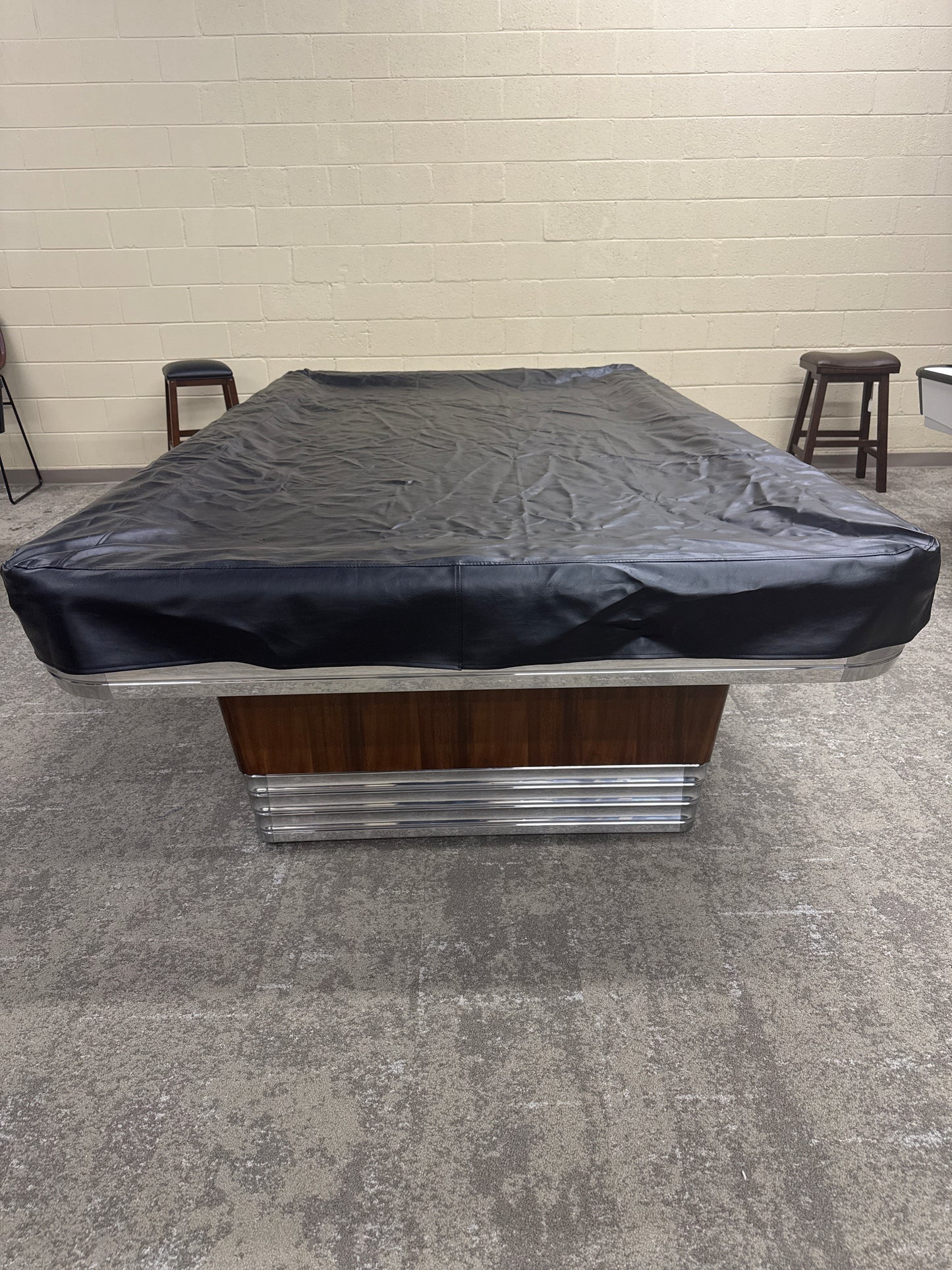 Pre Owned 9ft tournament pool table cover