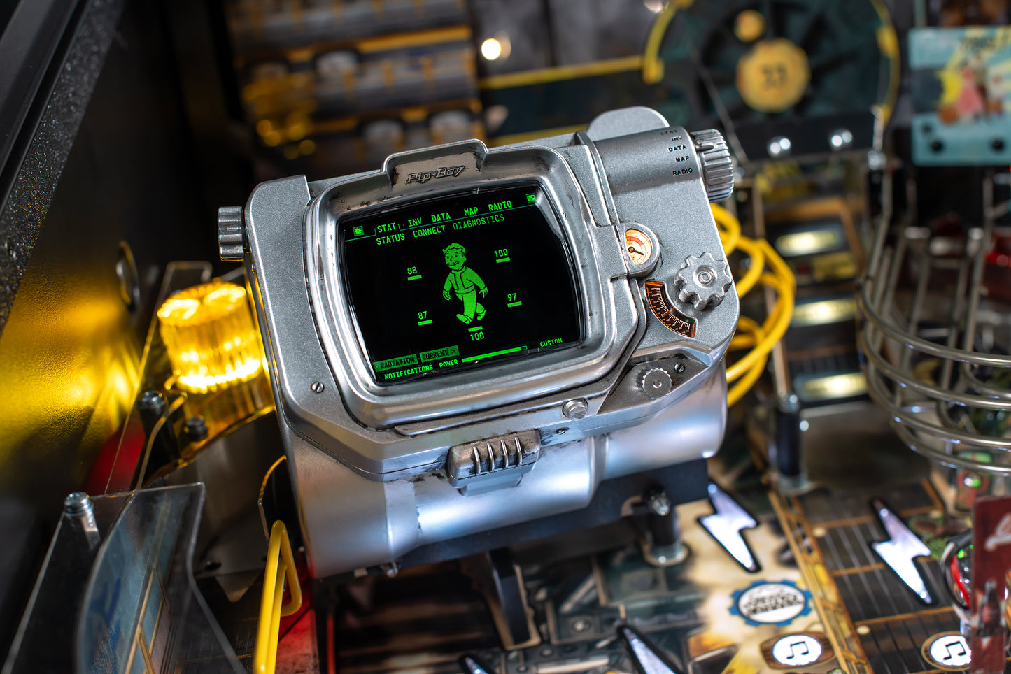 Stern Fallout Pro Pinball Machine