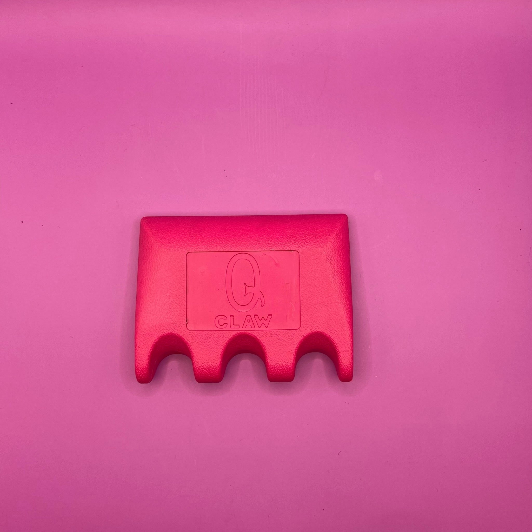 Q- Claw Holders - view 5