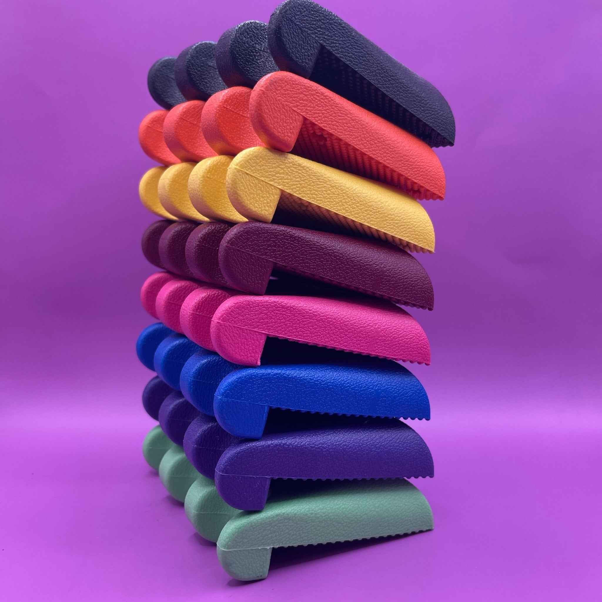Q- Claw Holders