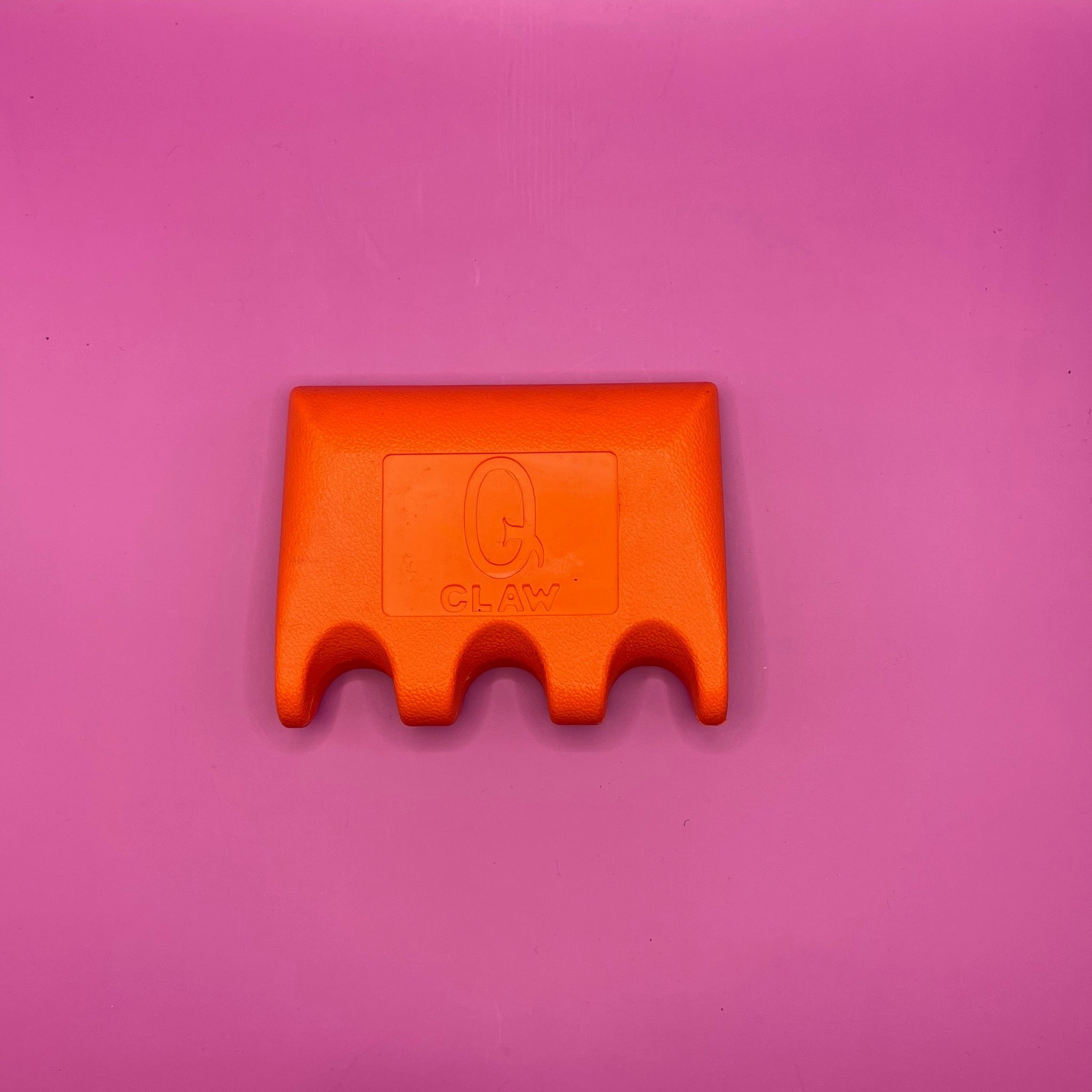 Q- Claw Holders - view 7