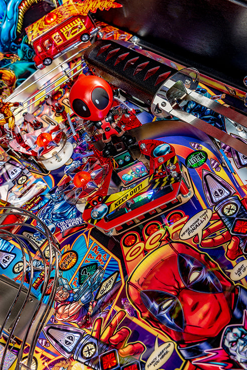 Deadpool Pro Stern Pinball - view 10