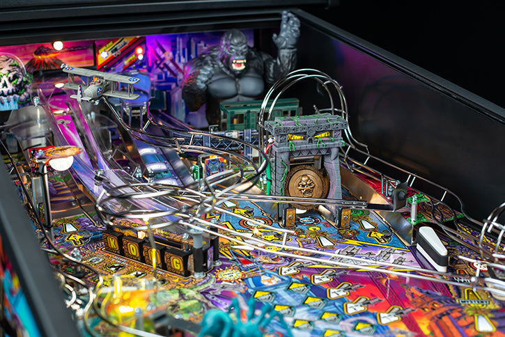 King Kong: Myth of Terror Island Premuim Stern Pinball - view 15