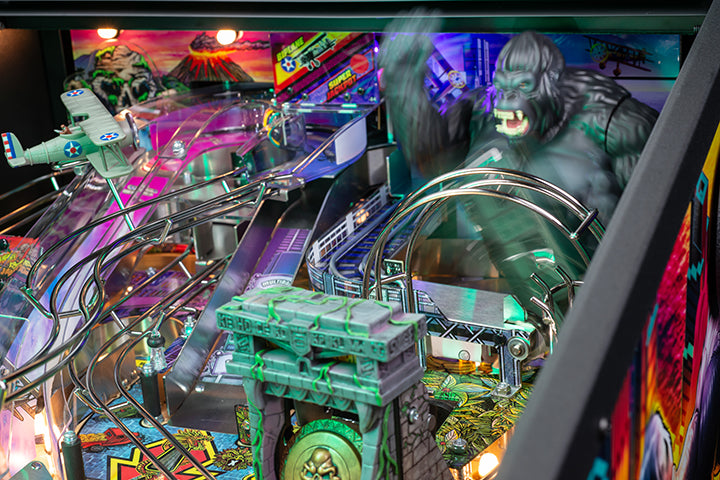 King Kong: Myth of Terror Island Premuim Stern Pinball - view 8