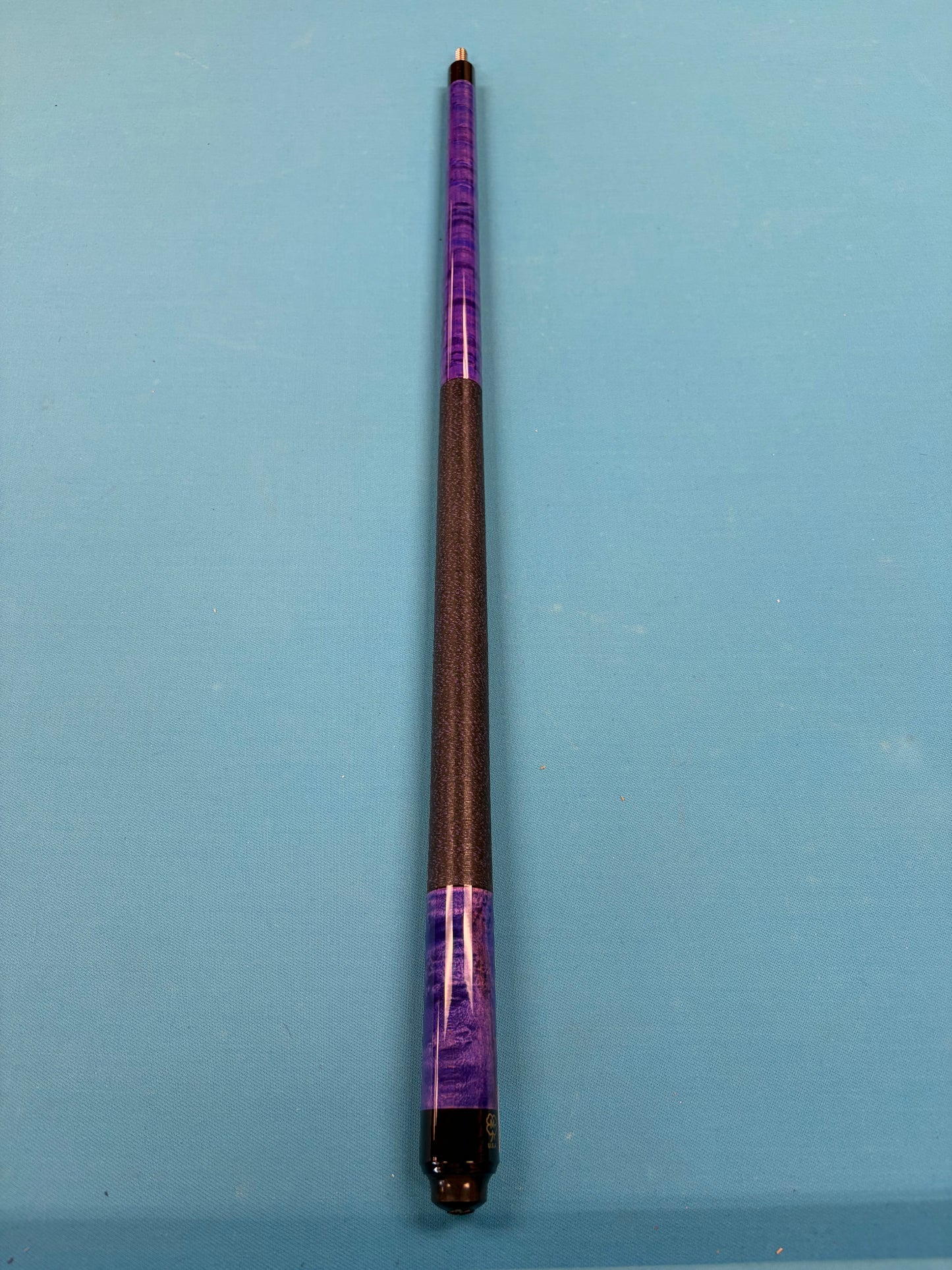 McDermott Pool Cue Magenta Blue Black Purple Linen Wrap
