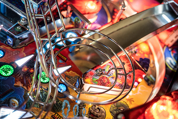 Godzilla Premium Stern Pinball - view 22