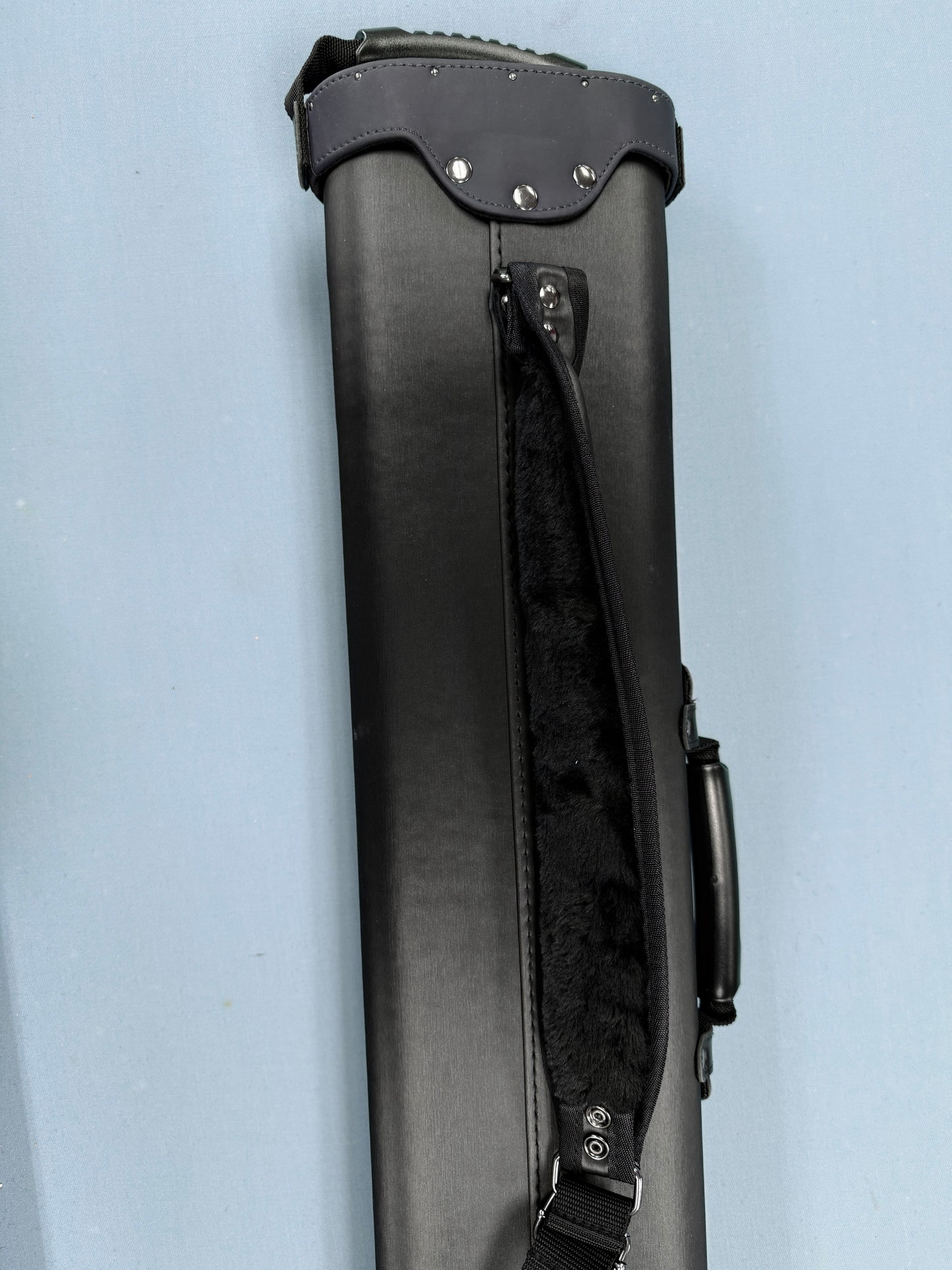 4x6 Cue Case Blue, Black, & White with Lift Clasp with 1 strap & 2 handles