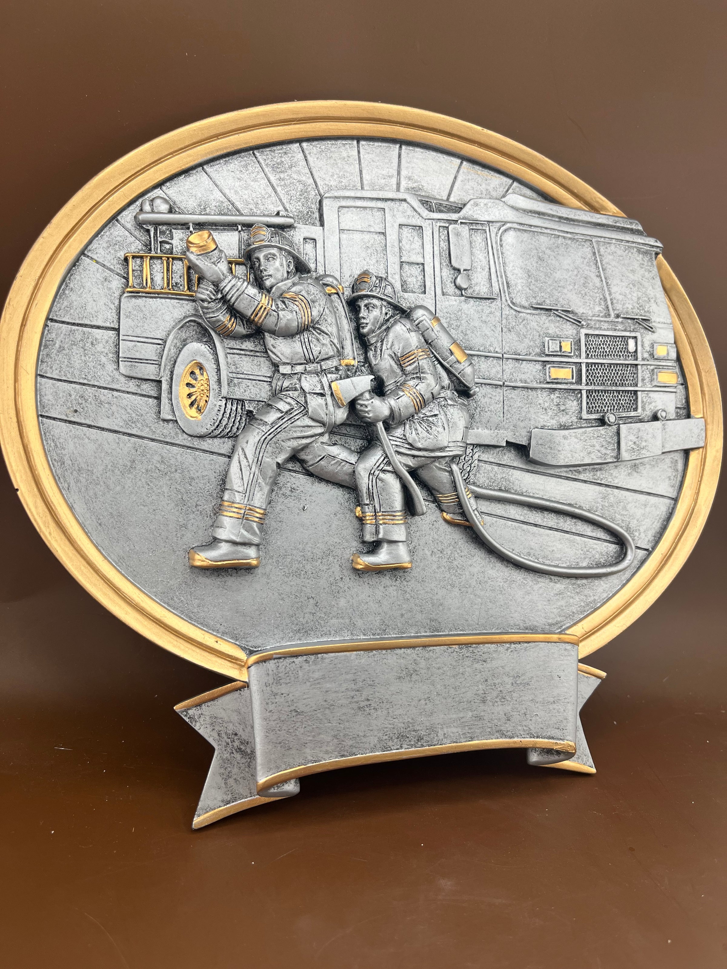 Firefighter Oval Resin - view 3