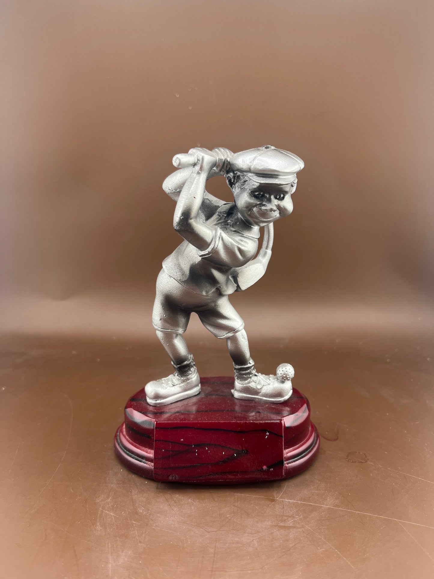 Comic Male Golfer 5.25" Resin Trophy