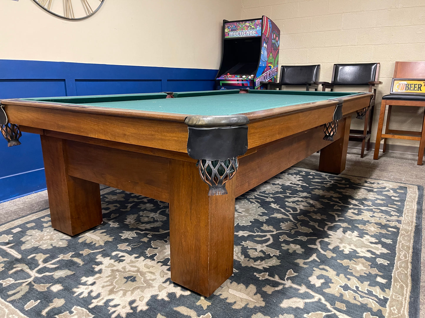 9' Antique Monarch Pre-Owned Pool Table