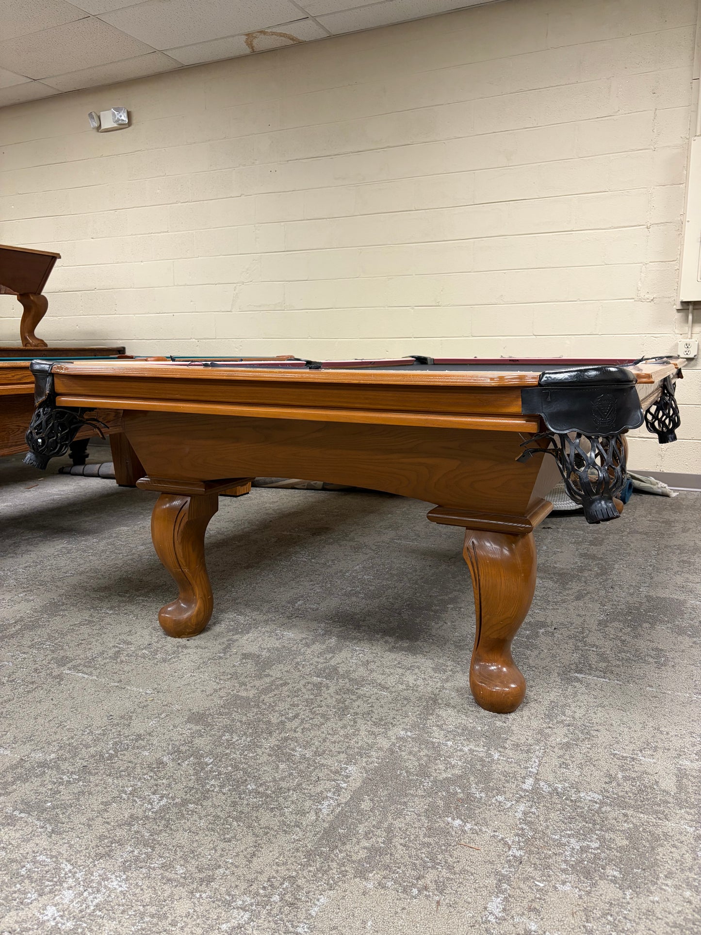 Pre-Owned 9' Connelly Pool Table