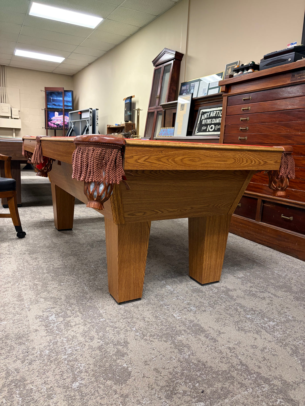Pre Owned 6' Olhausen Sheraton Pool Table