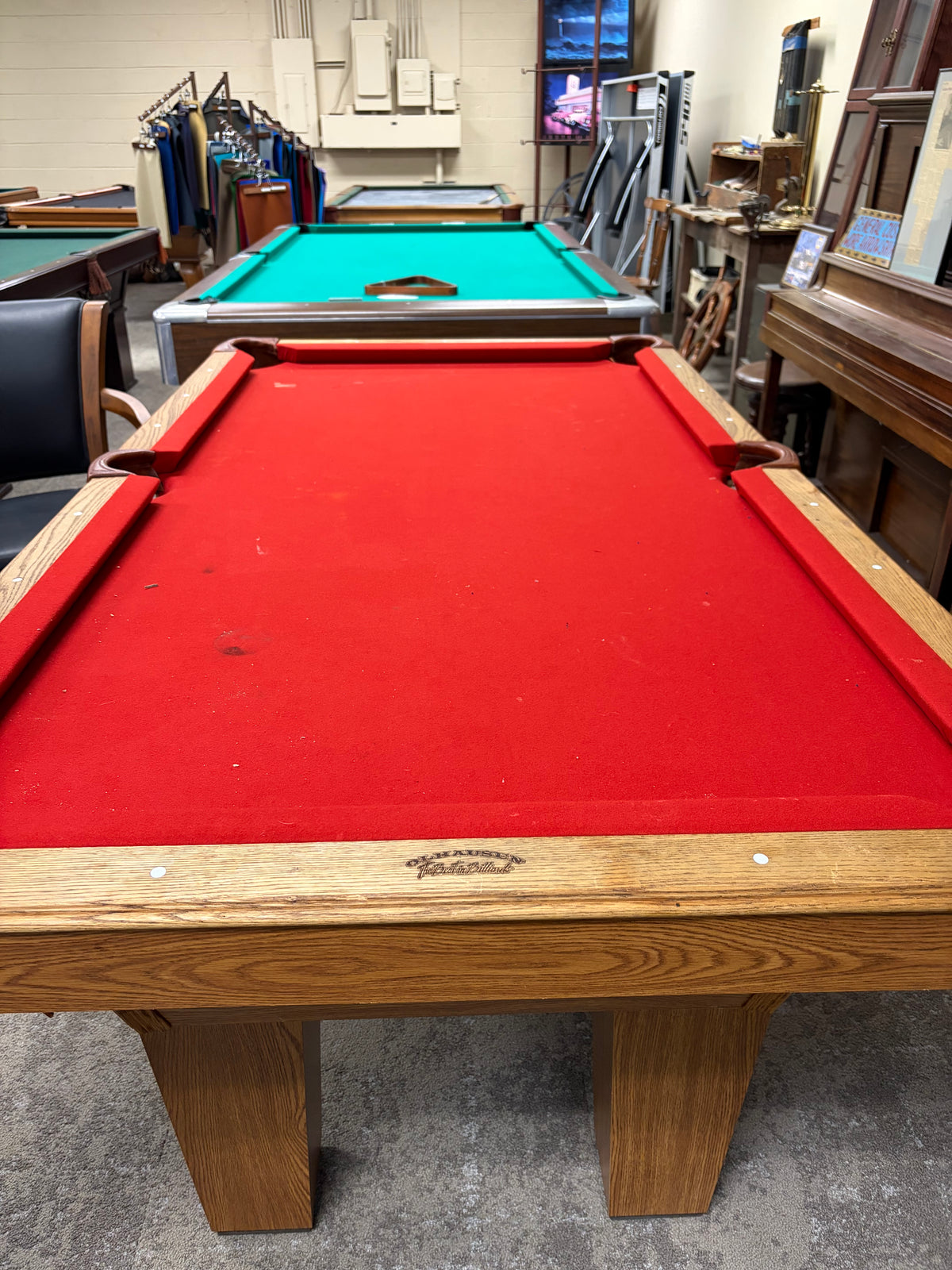 Pre Owned 6' Olhausen Sheraton Pool Table