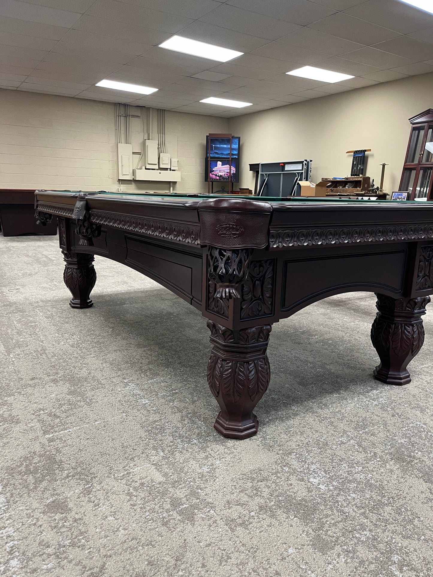 Pre Owned 8' Olhausen Venetian Pool Table w/ Drawer