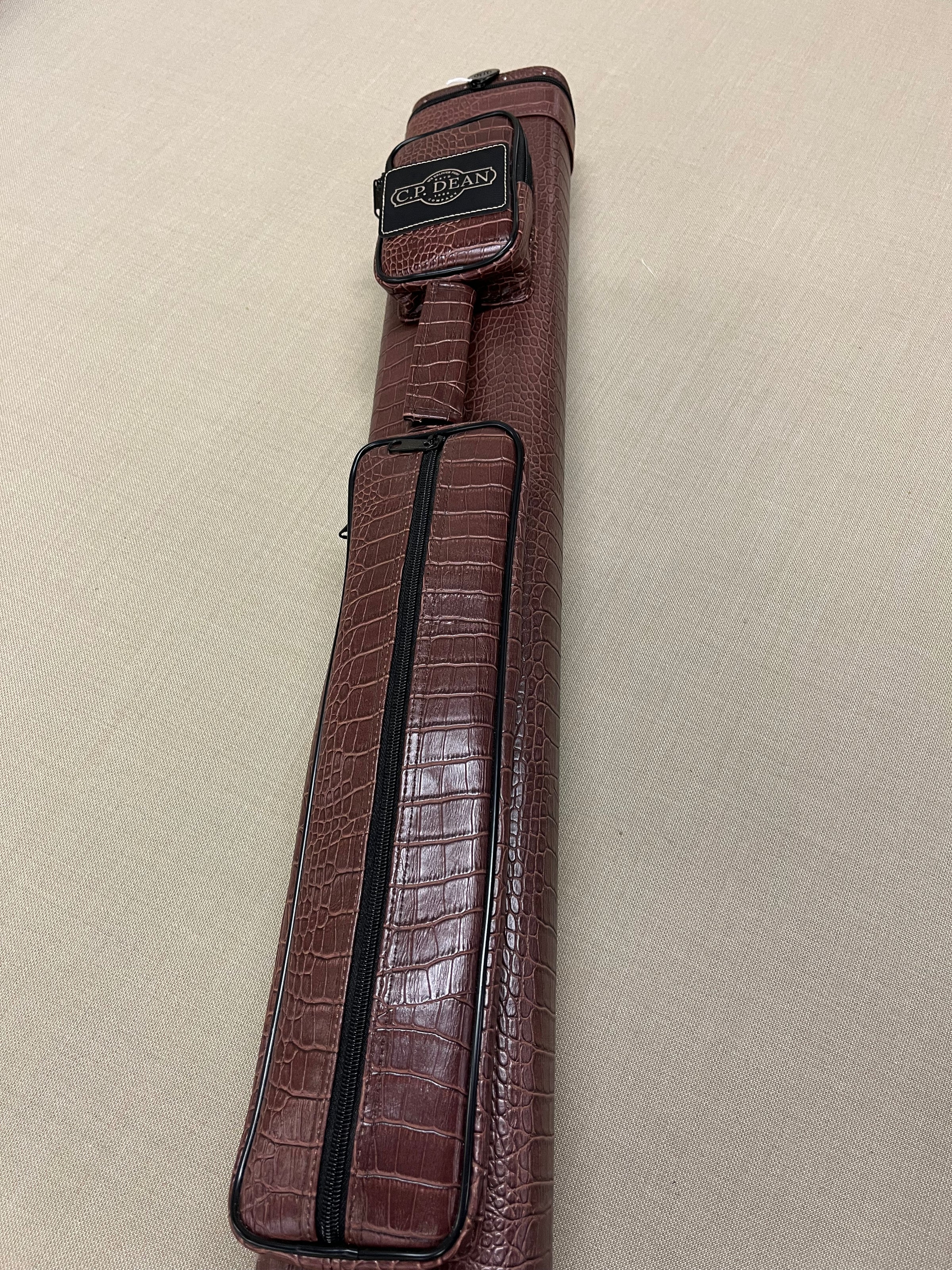 J&J Crocodile Texture 3x5 Cue Case - view 2