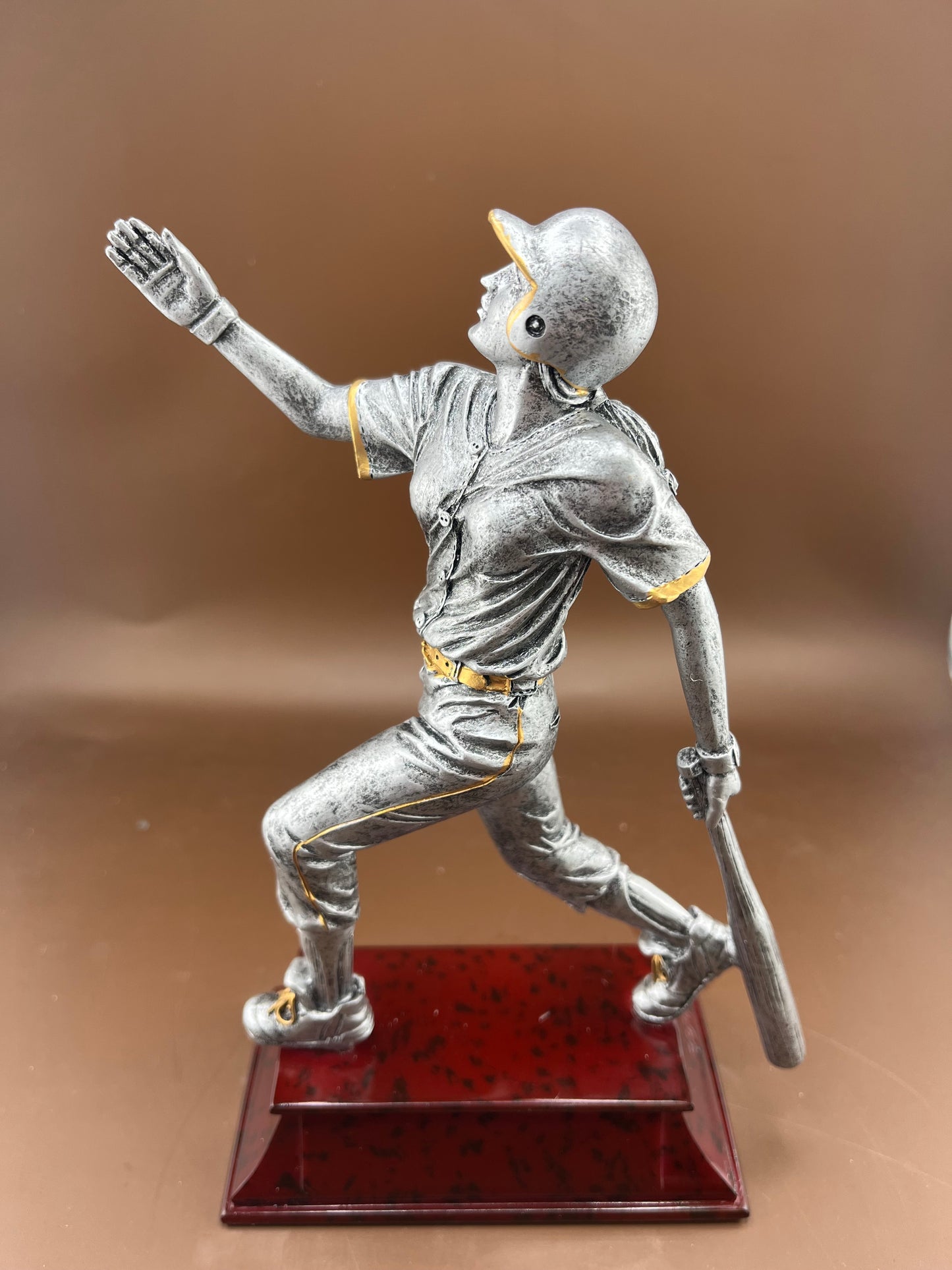 Silver Softball Resin Trophy 8"