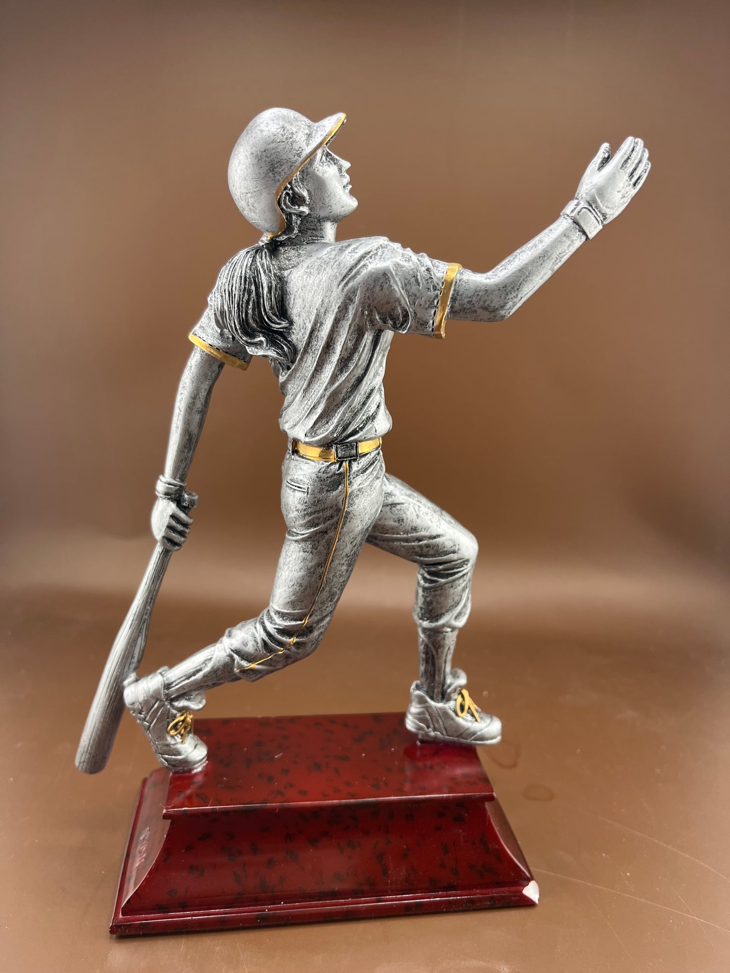 Silver Softball Resin Trophy 8"