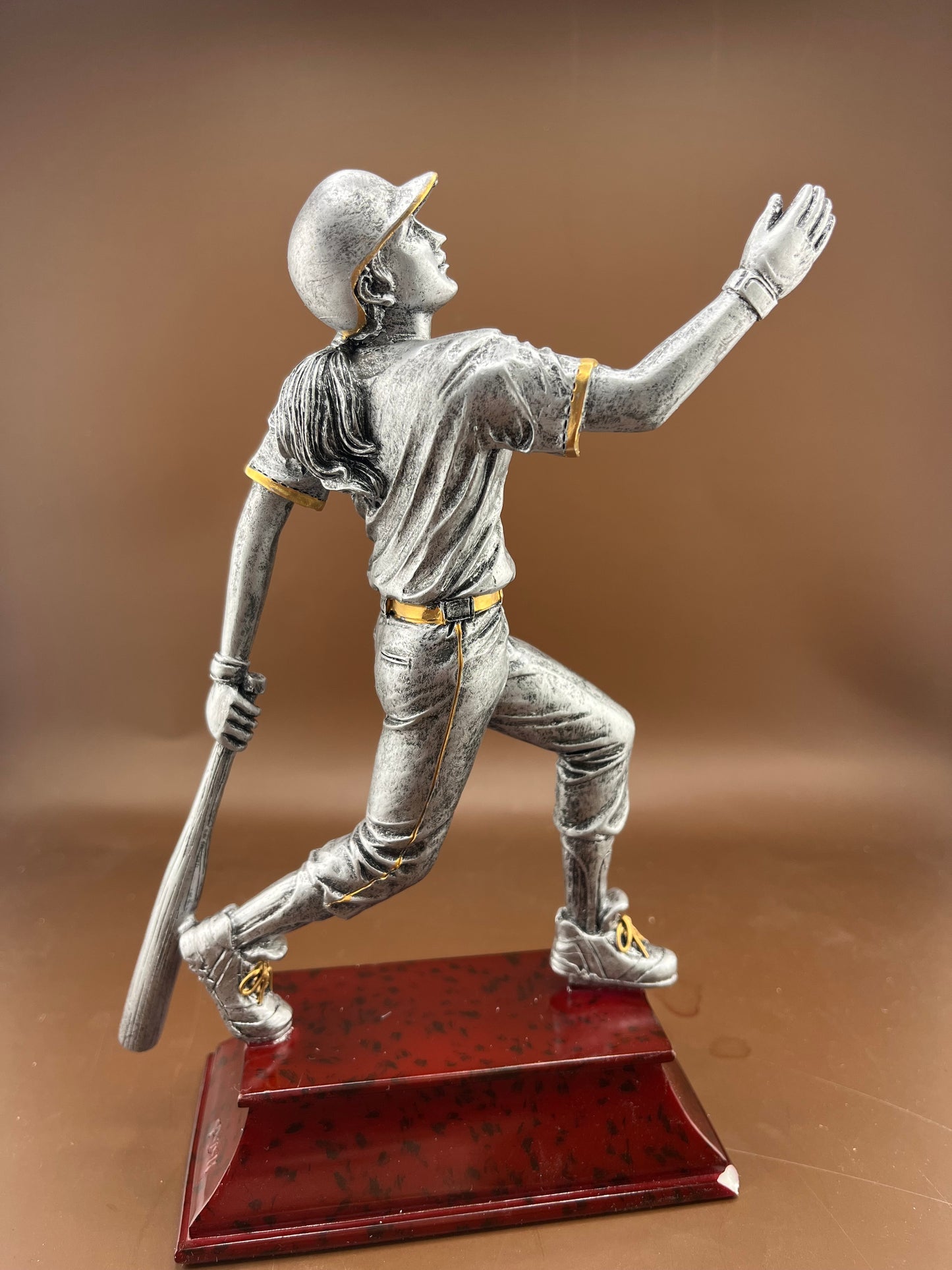 Silver Softball Resin Trophy 8"