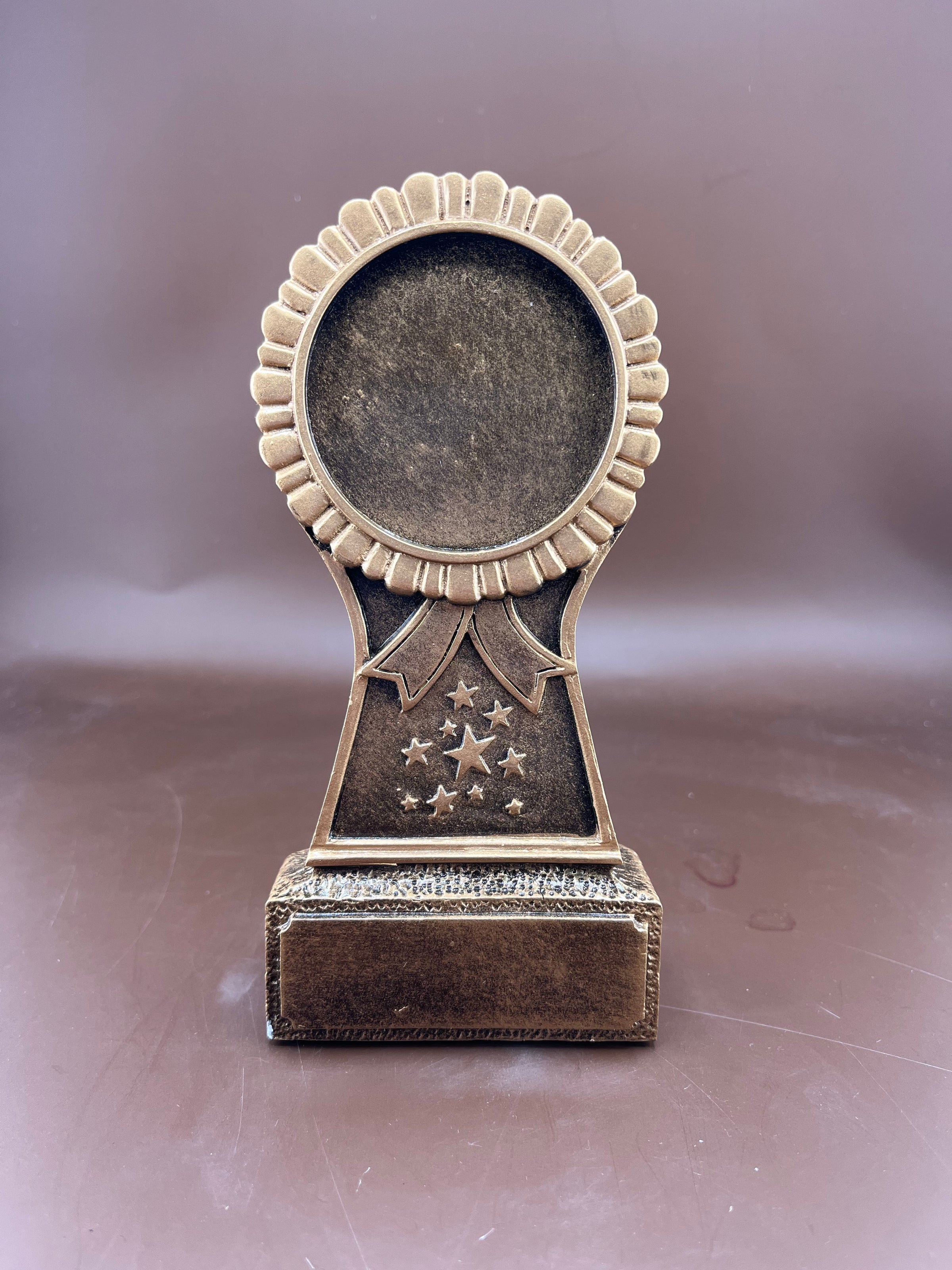 6" Resin Medallion Holder