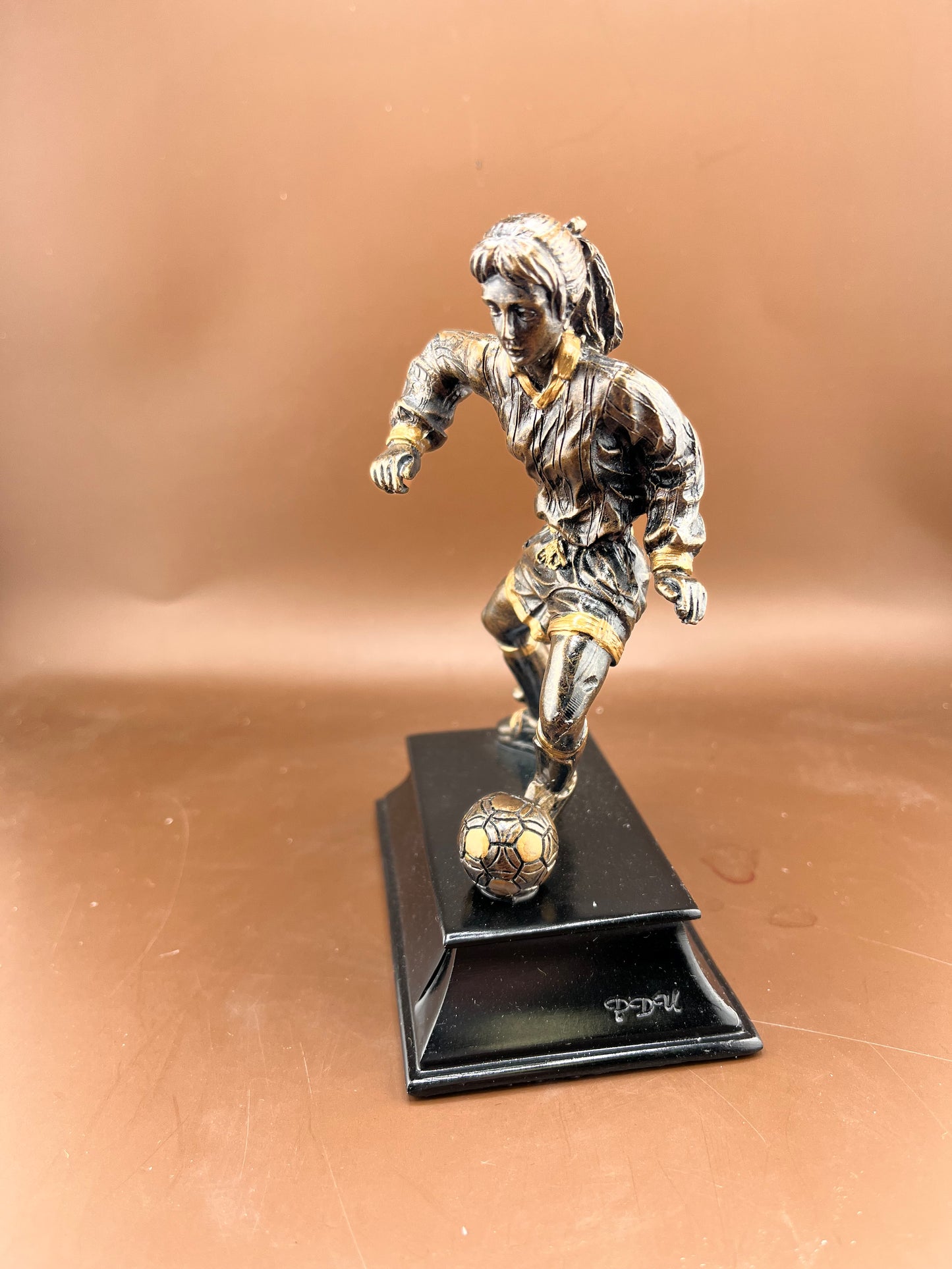 Female Soccer Action 6" Resin Trophy