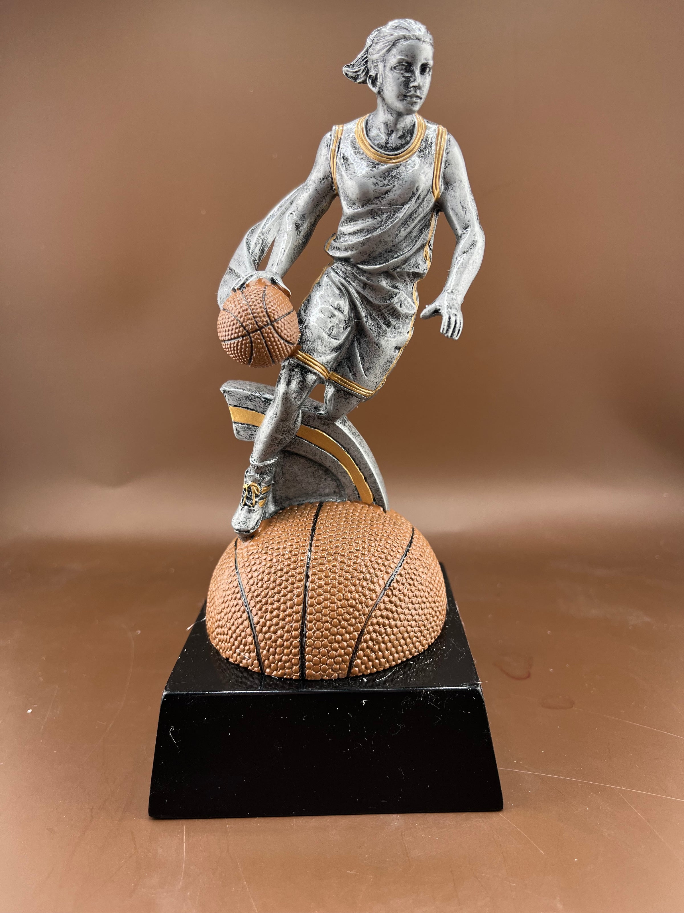 Motion Xtreme Basketball Female 7.5" Resin Trophy - view 3