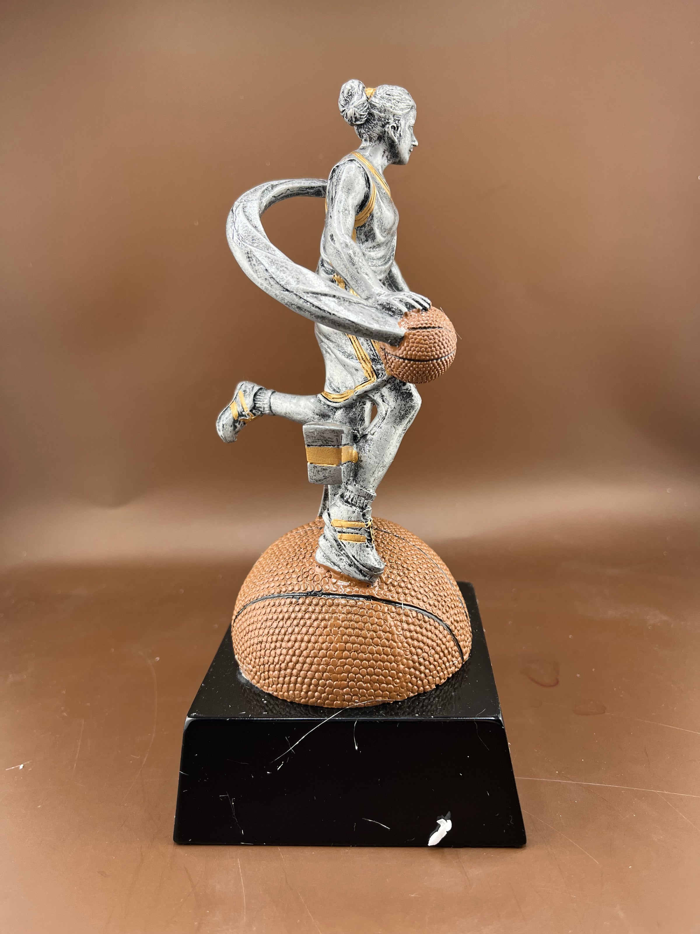 Motion Xtreme Basketball Female 7.5" Resin Trophy - view 4