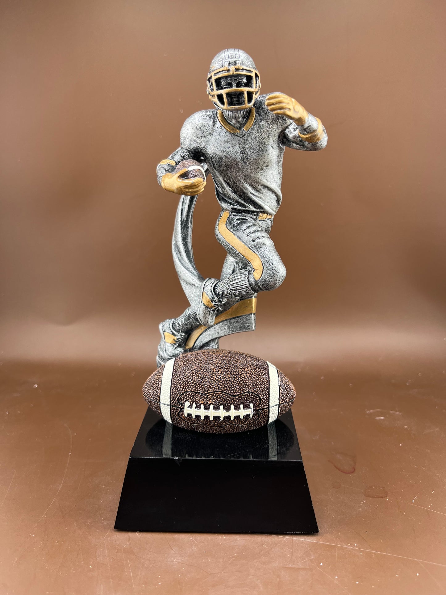 MOTION X FOOTBALL 9" RESIN TROPHY