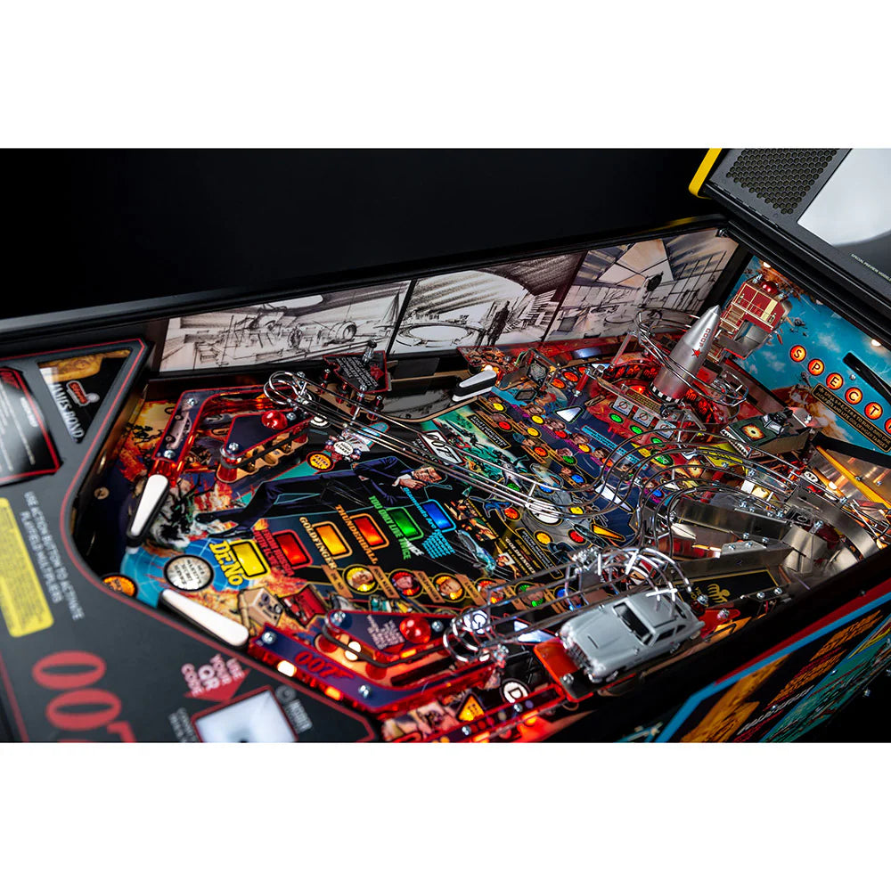 James Bond 007 Inside Art Blades