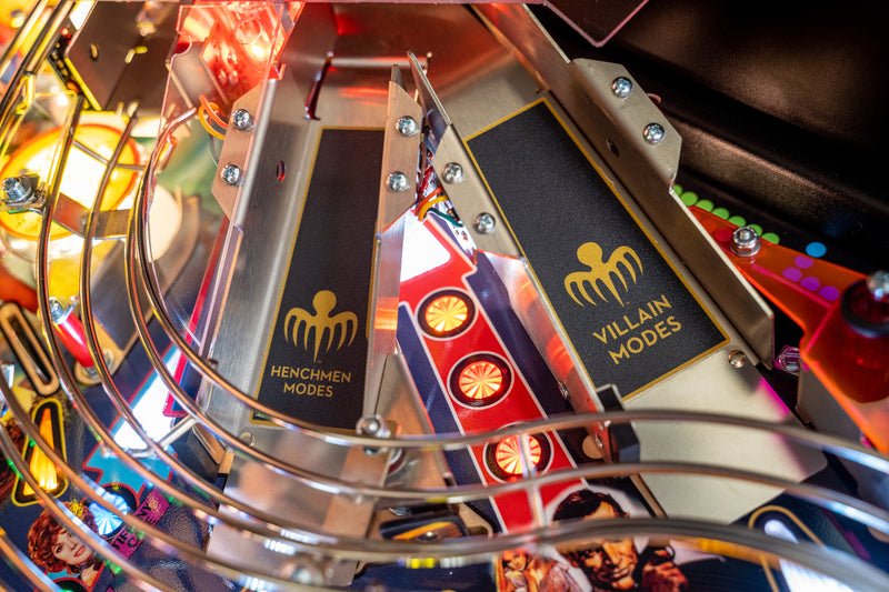 James Bond 007 Premium Stern Pinball - view 10