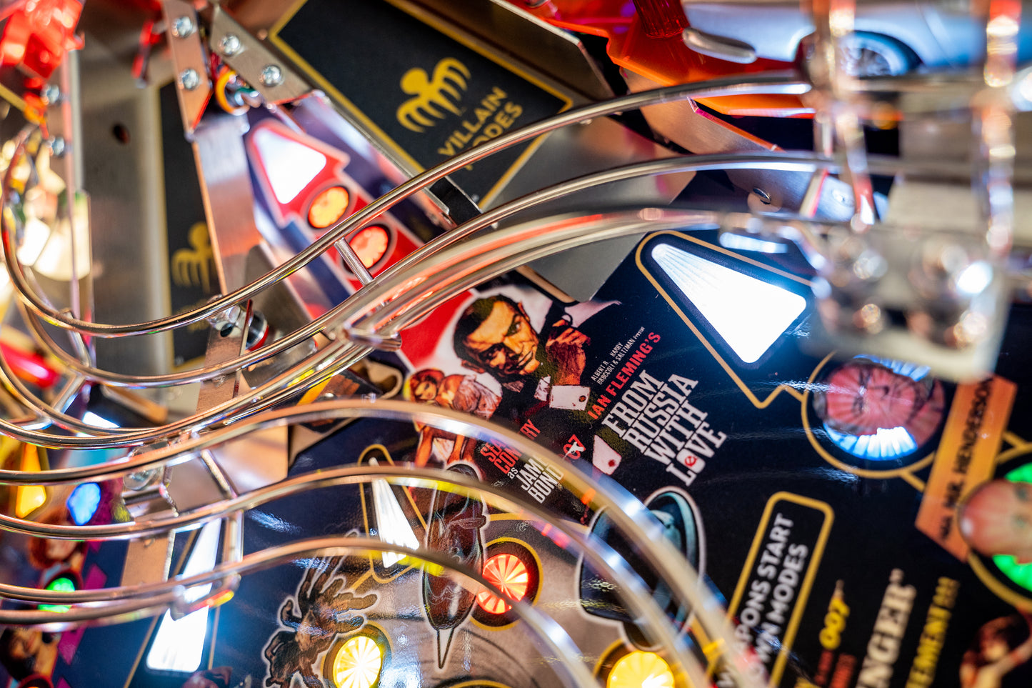 James Bond 007 Premium Stern Pinball