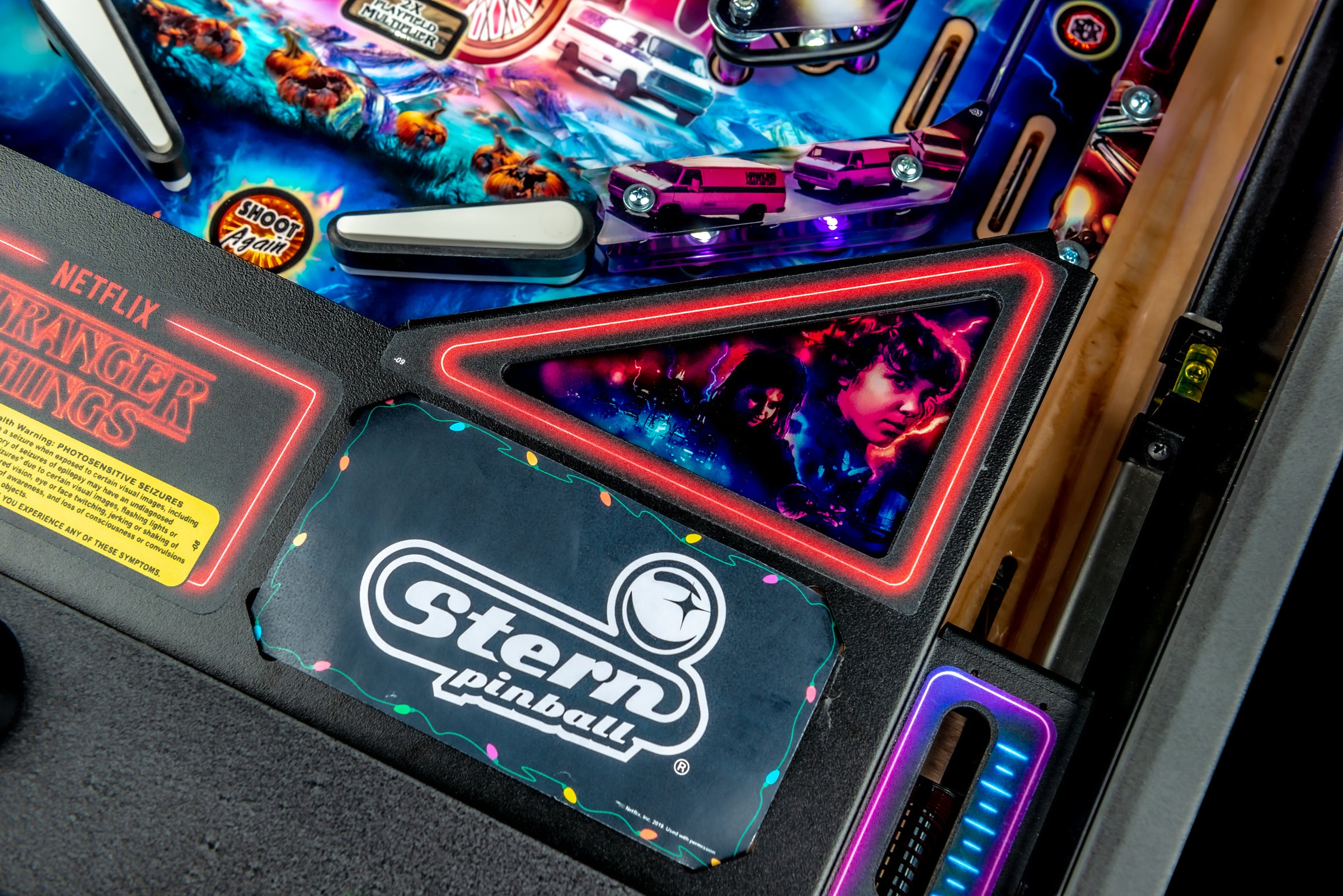 Stranger Things Premium Stern Pinball - view 4