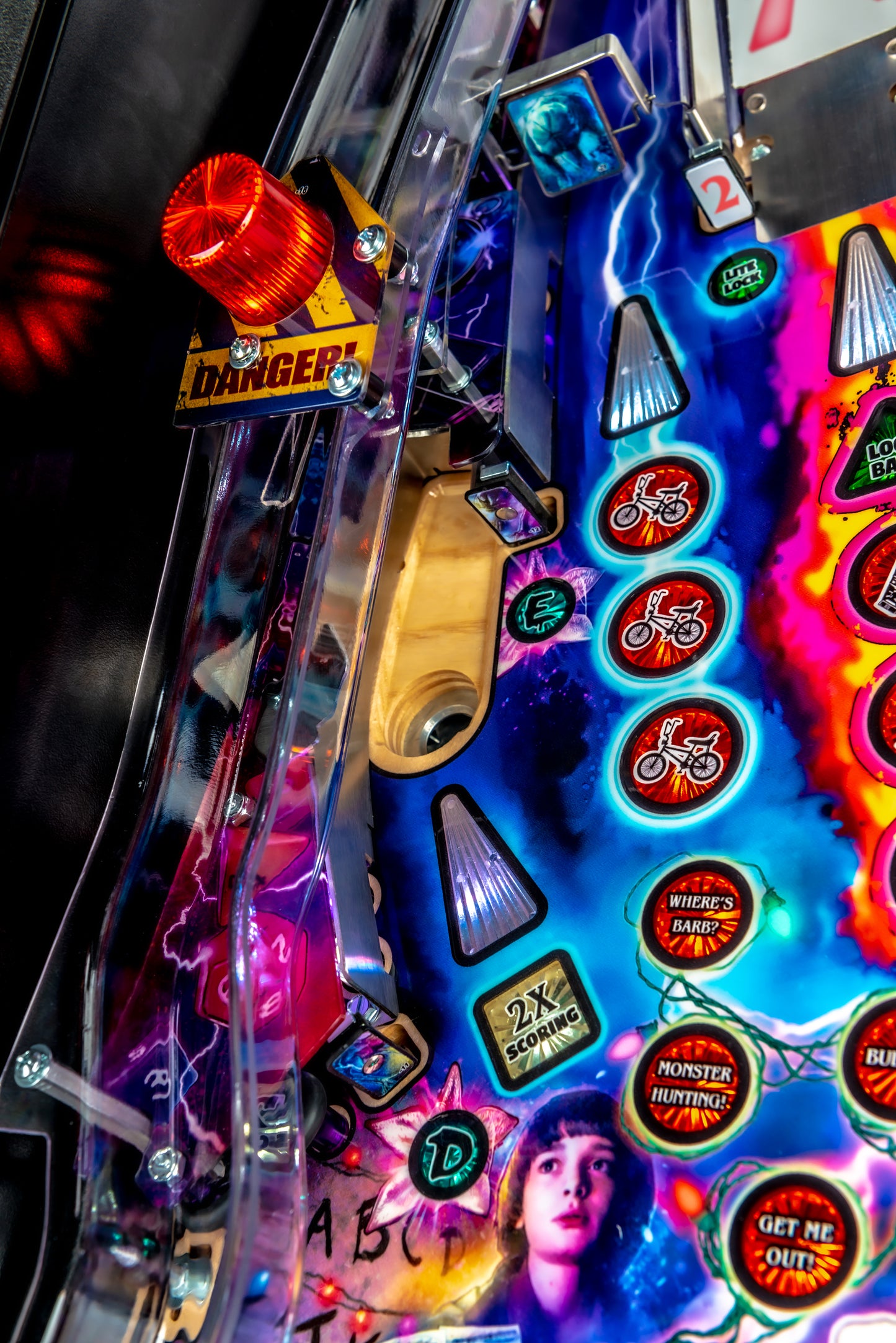 Stranger Things Premium Stern Pinball