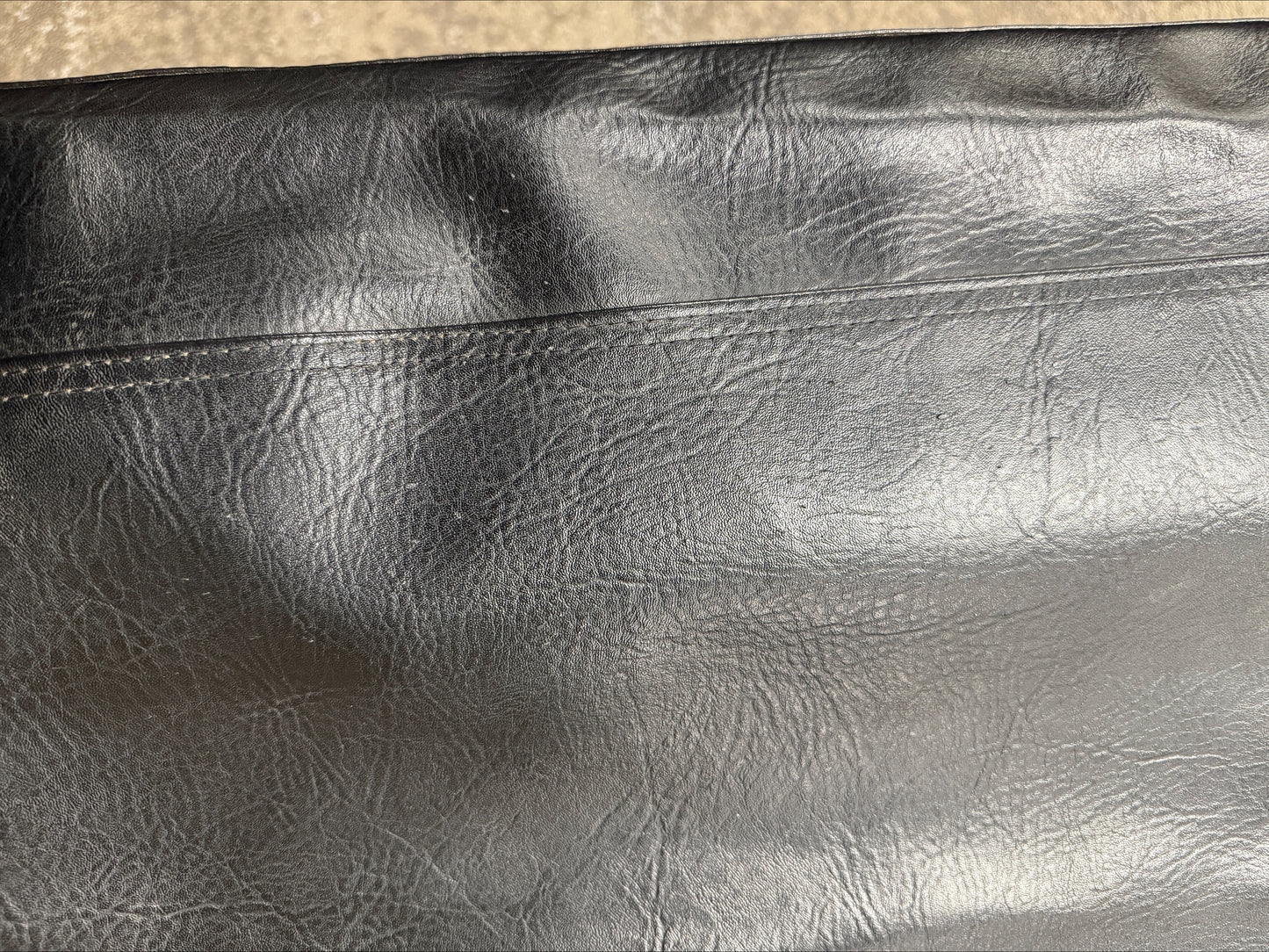 8 1/2 M Pre owned Table Cover - view 2